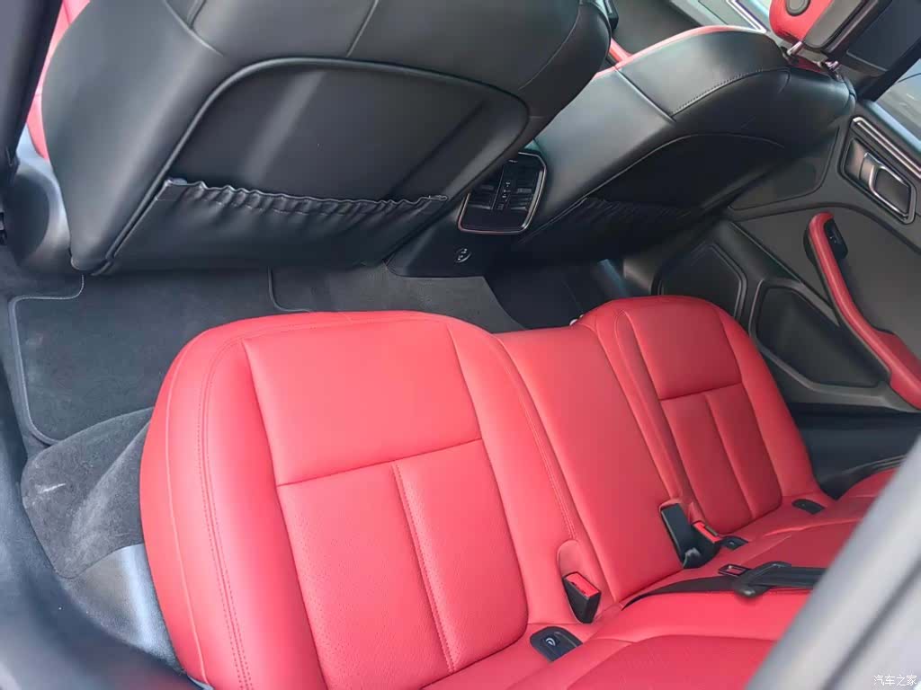 Porsche Macan, 2020 8