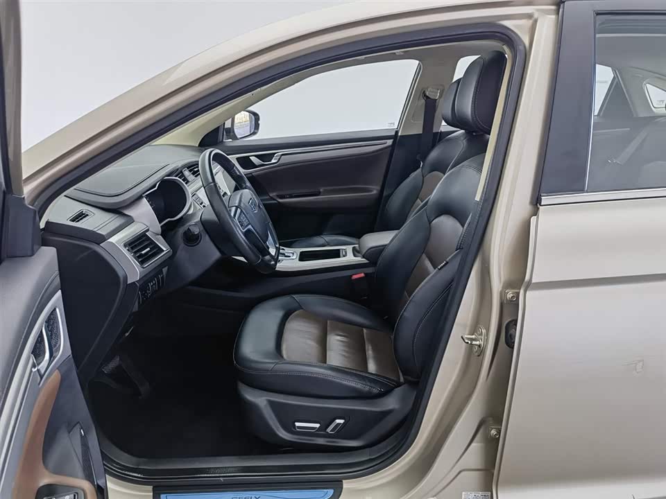 Geely Emgrand GL