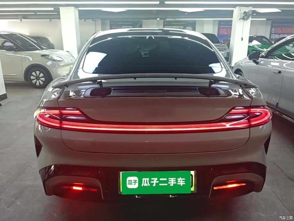 Xiaomi SU7, 2025 6