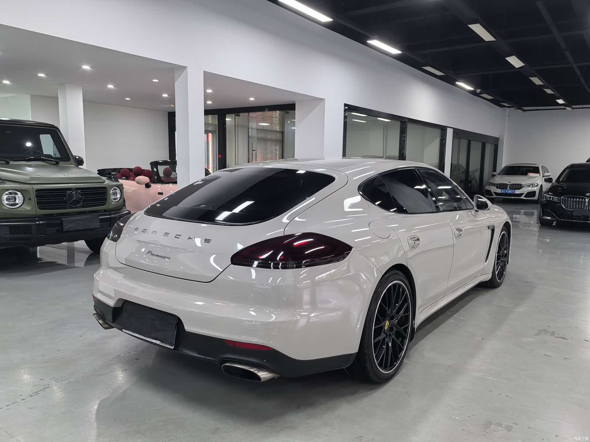 Porsche Panamera, 2016 все фото