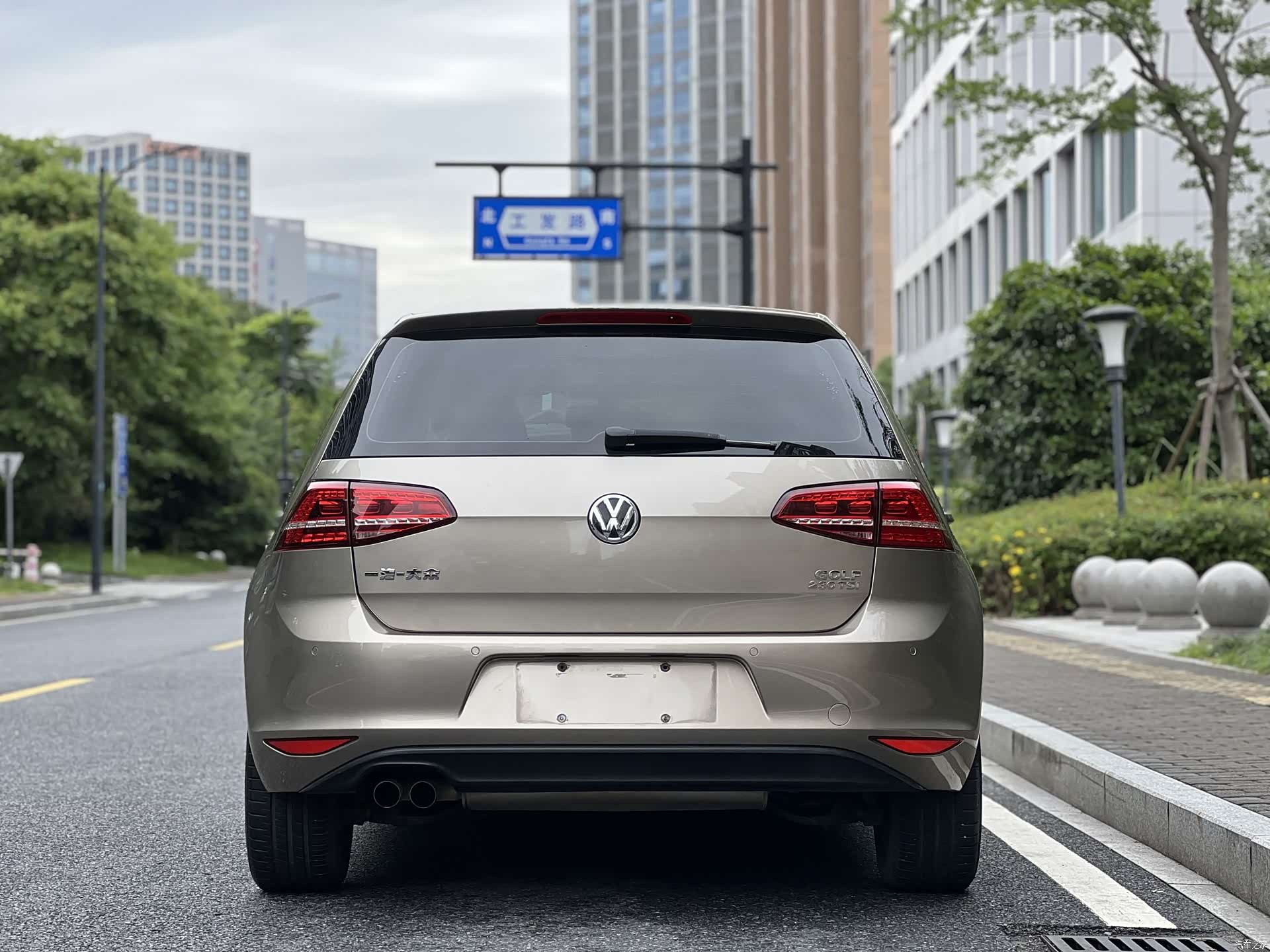 Volkswagen Golf, 2017 все фото