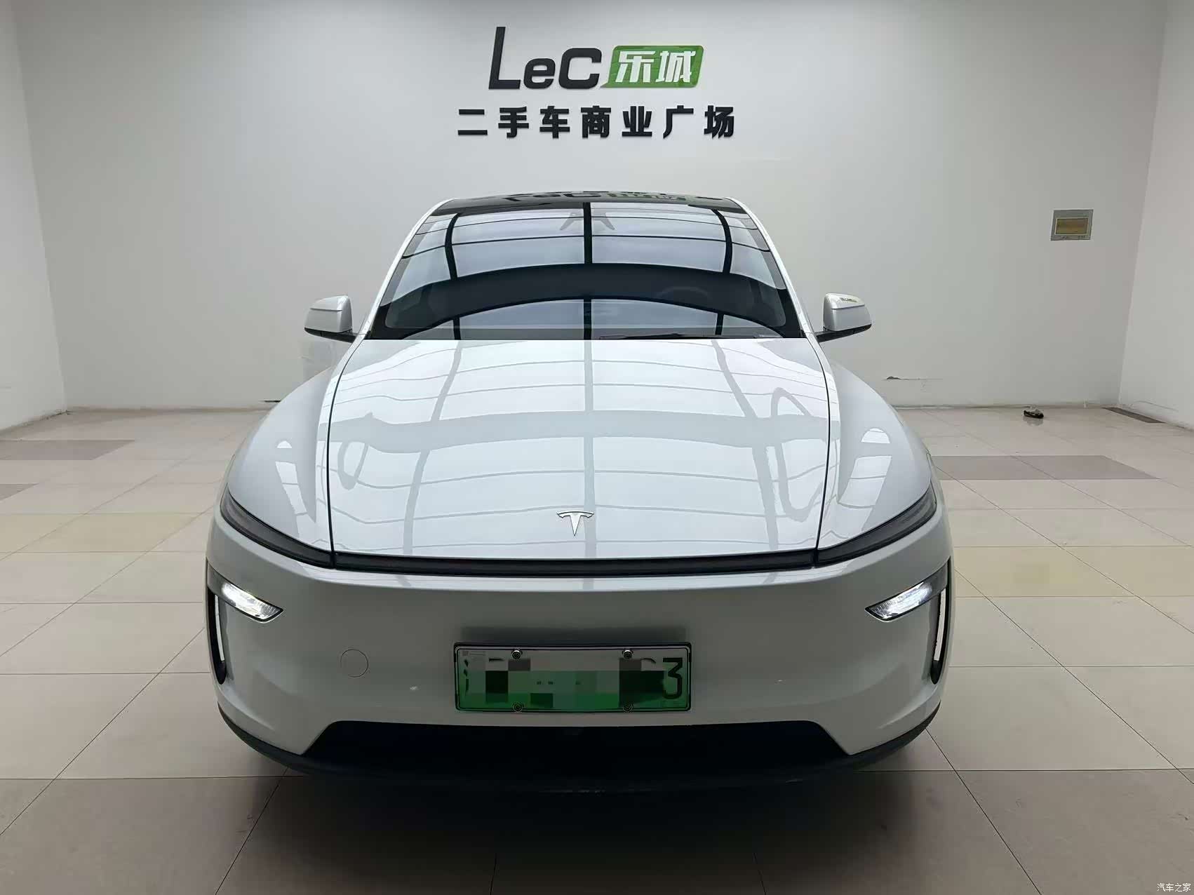 Tesla Model Y, 2025 2