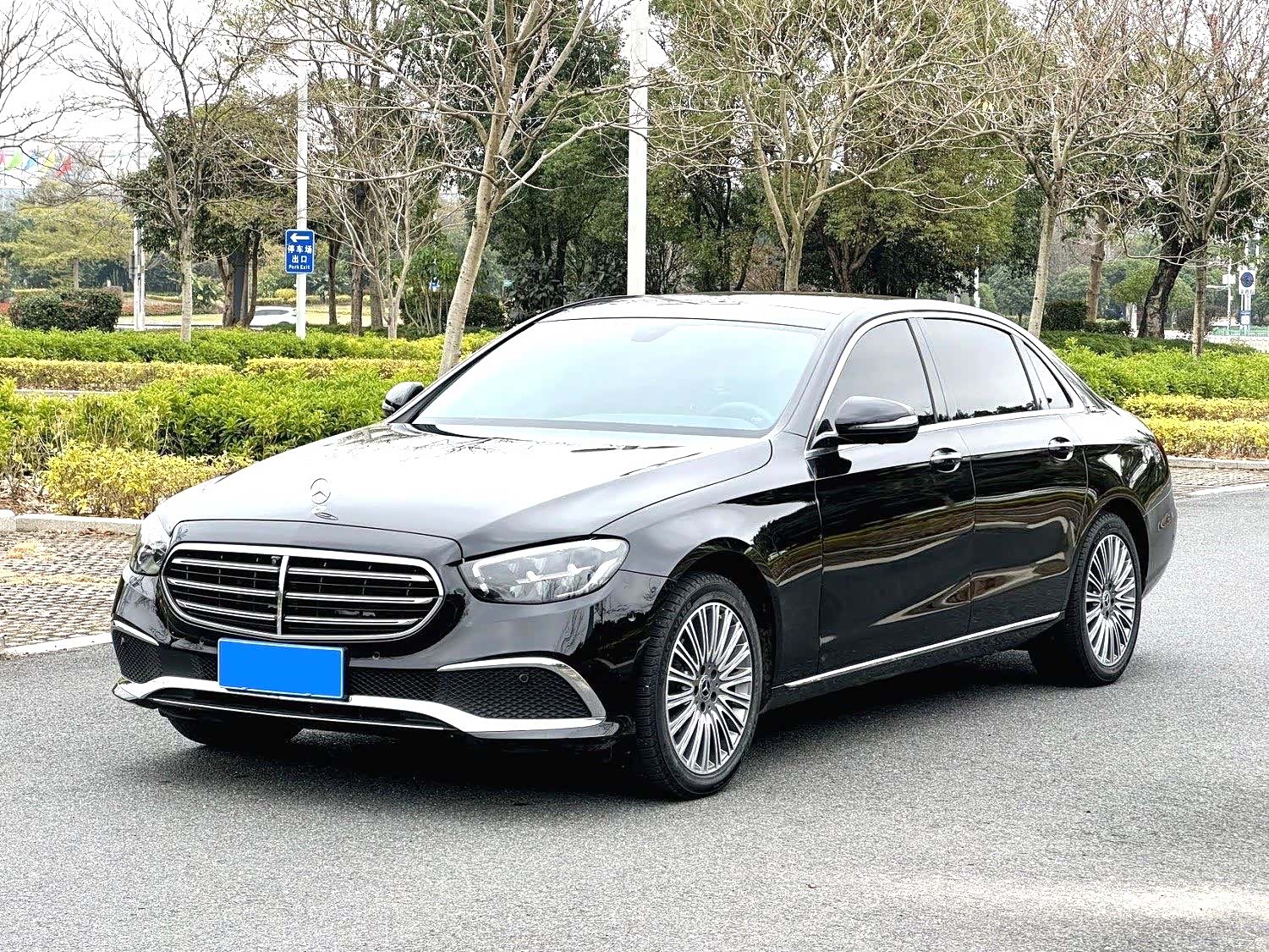Mercedes-Benz E-Class, 2021 1