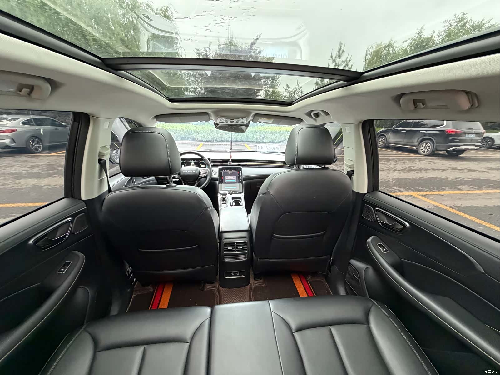 Roewe RX5, 2021 7