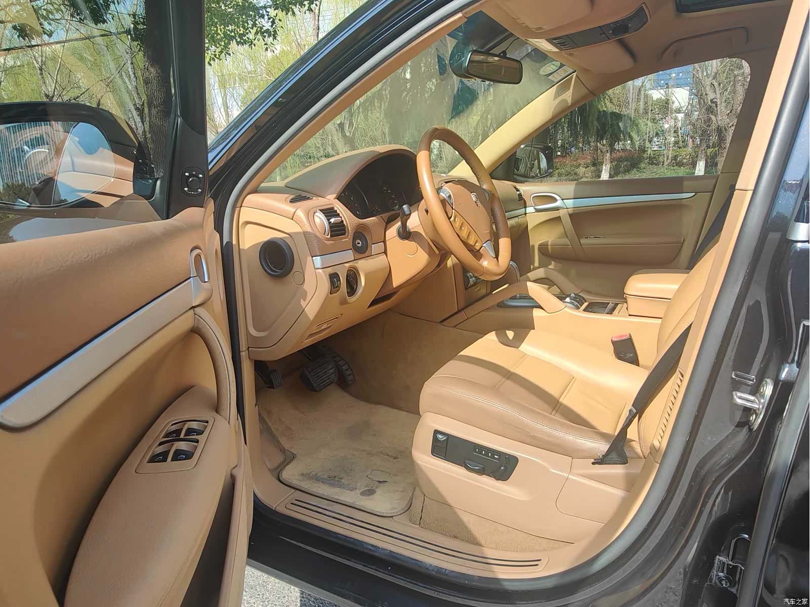 Porsche Cayenne, 2010 9
