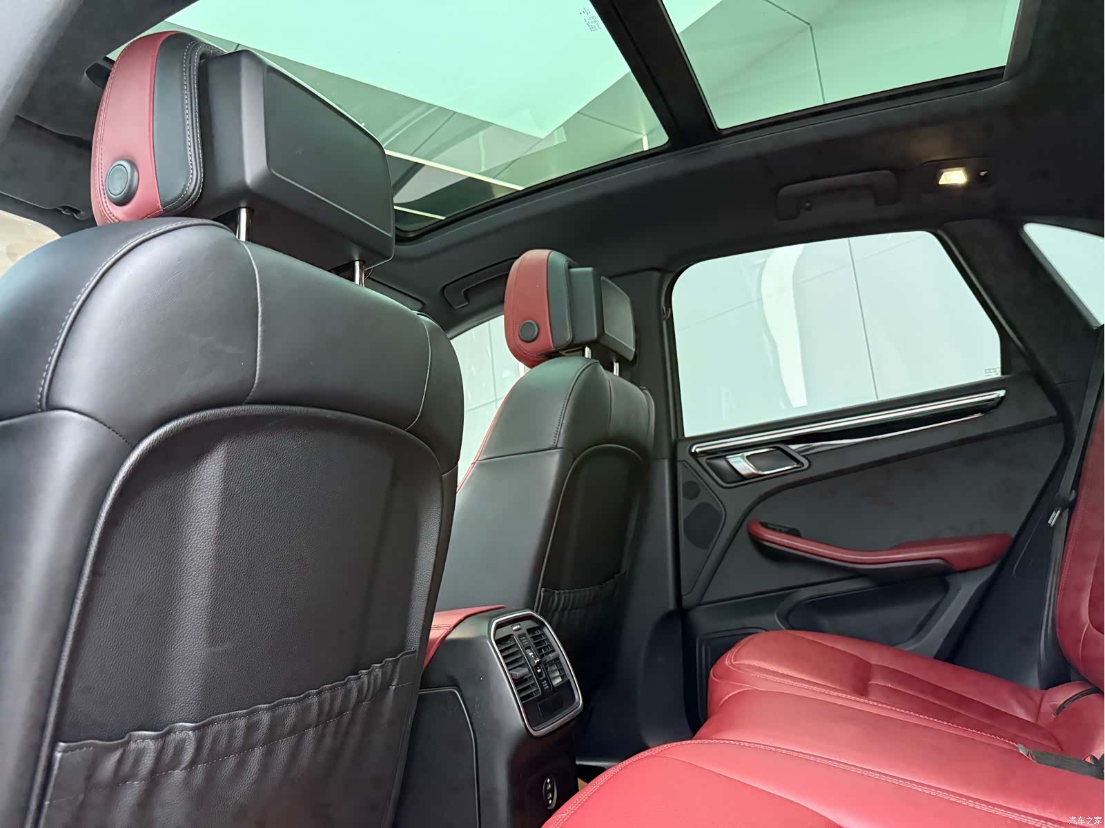 Porsche Macan, 2023 9