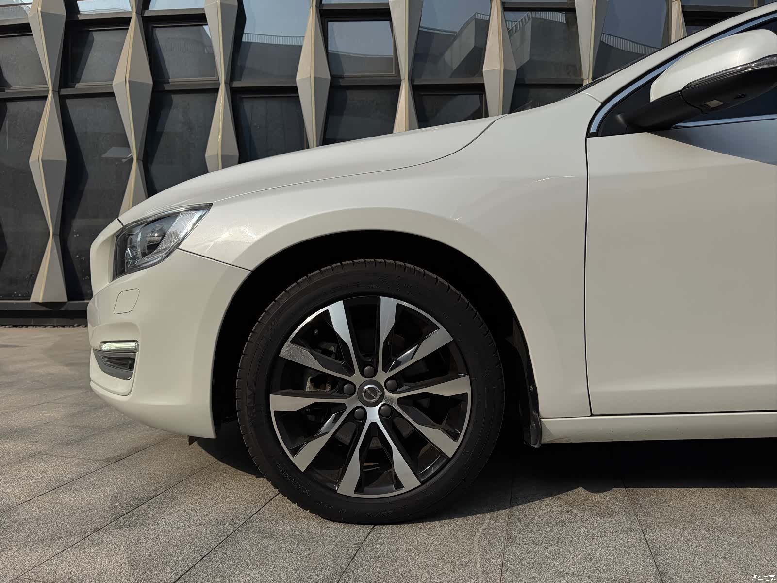 Volvo S60, 2018 4