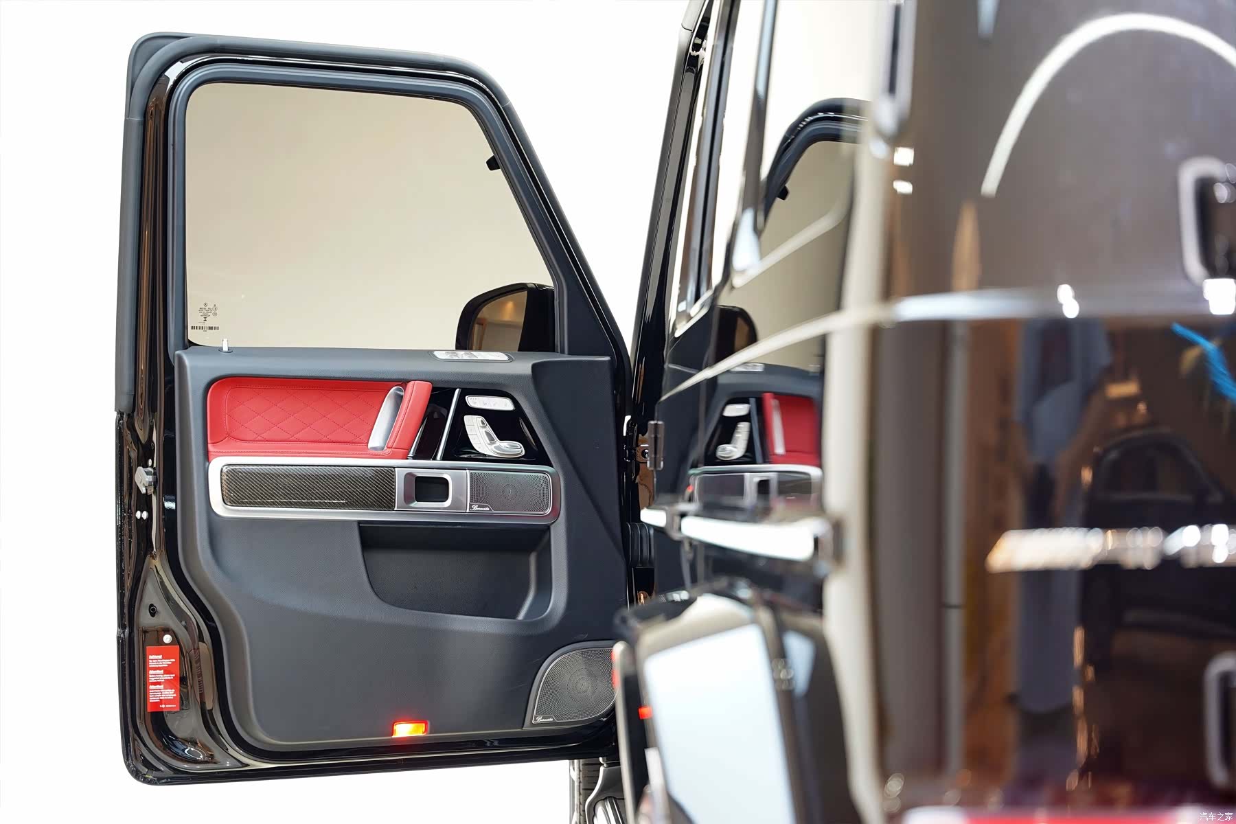 Mercedes-Benz G-Class, 2024 10