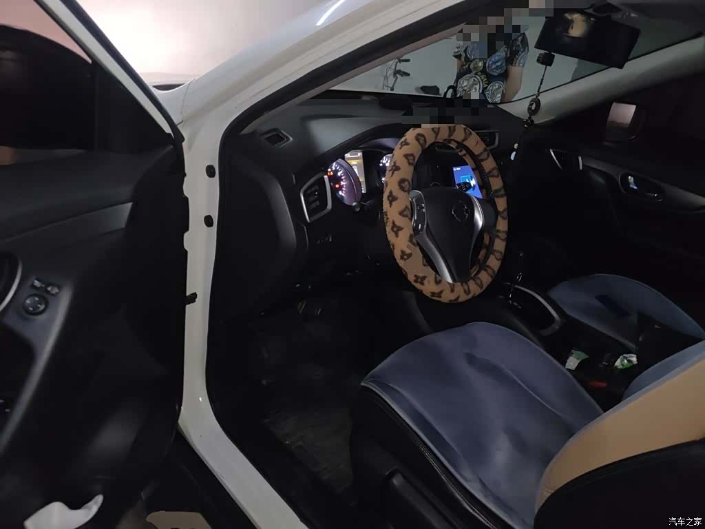 Nissan X-Trail, 2015 12