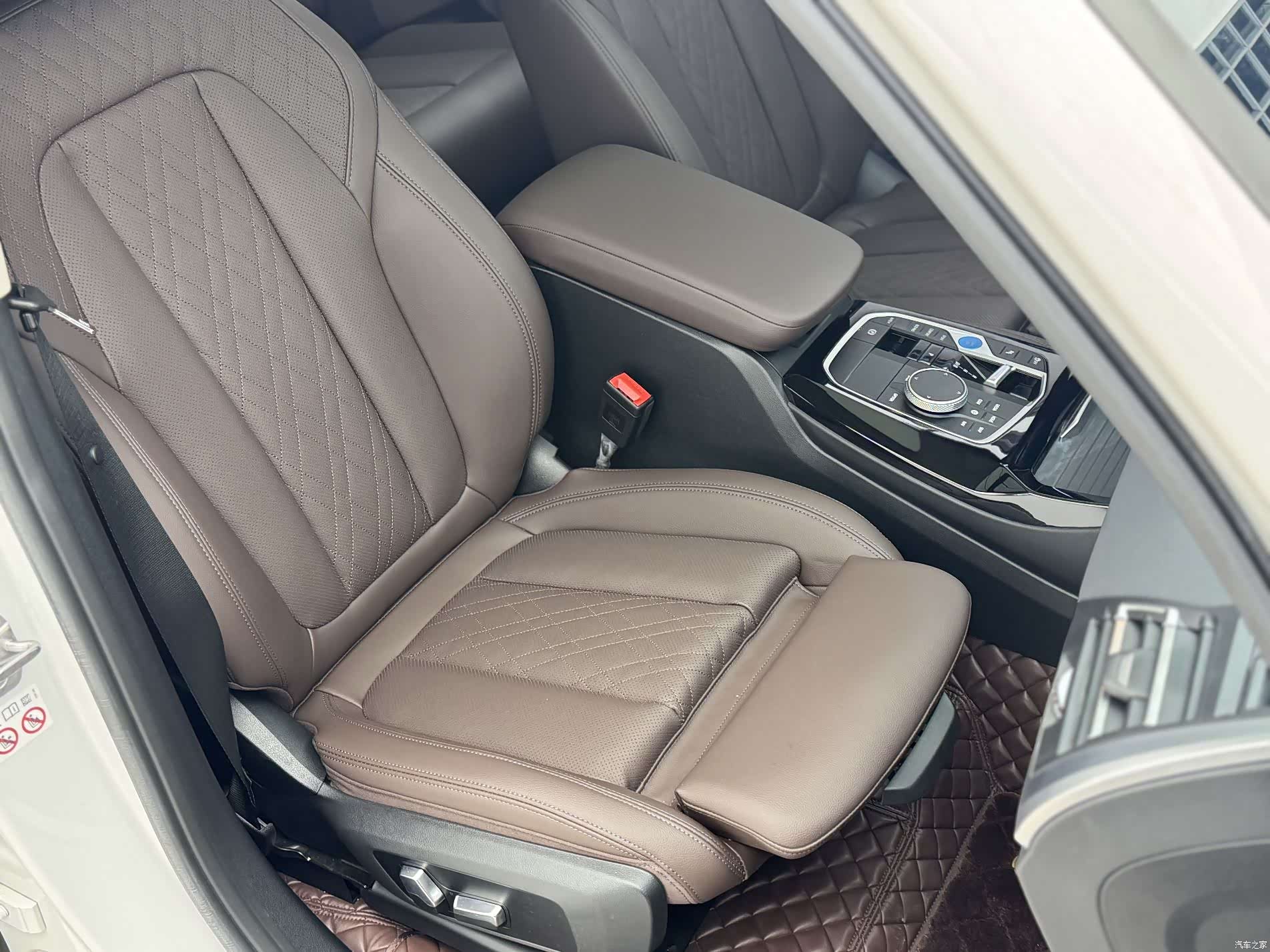 BMW iX3, 2023 16