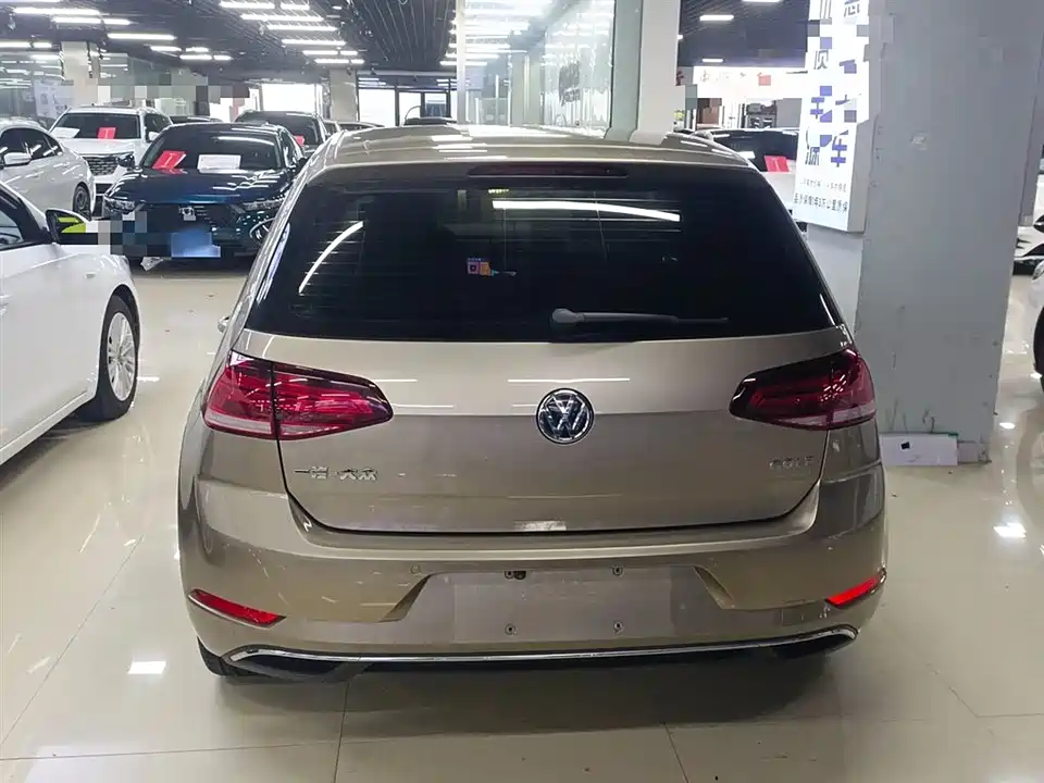 Volkswagen golf