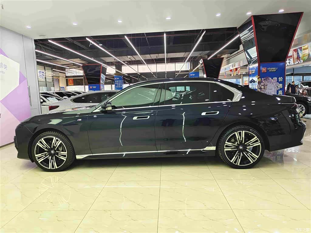 BMW 7 Series, 2023 7