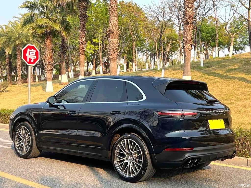 Porsche Cayenne, 2020 12