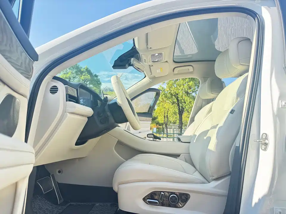 HarmonyOS Ask the world M5