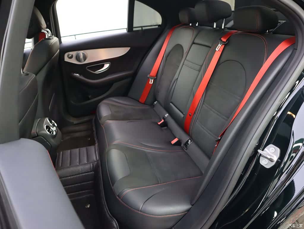 Mercedes-Benz C-Class, 2019 18