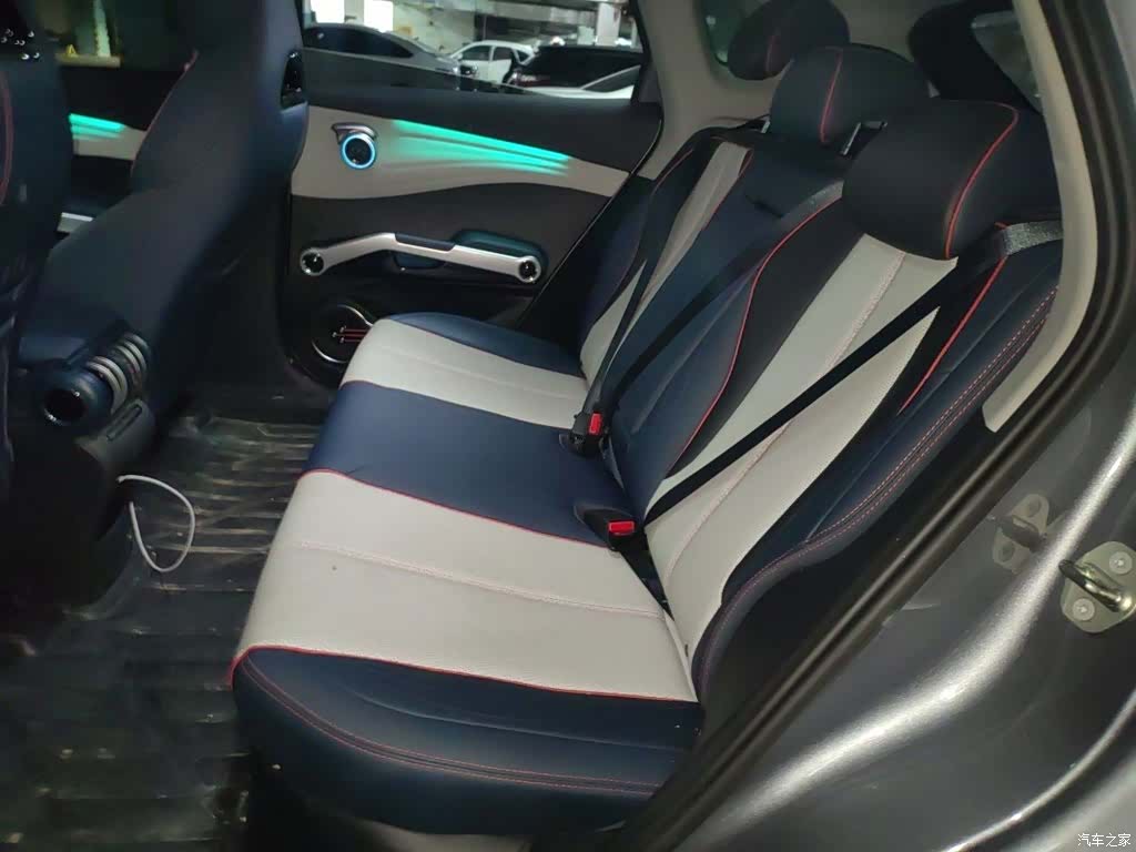 BYD Yuan, 2023 14