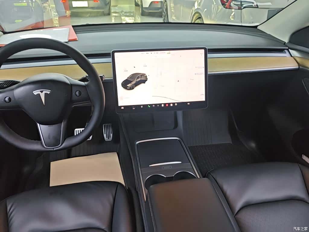 Tesla Model Y, 2021 13