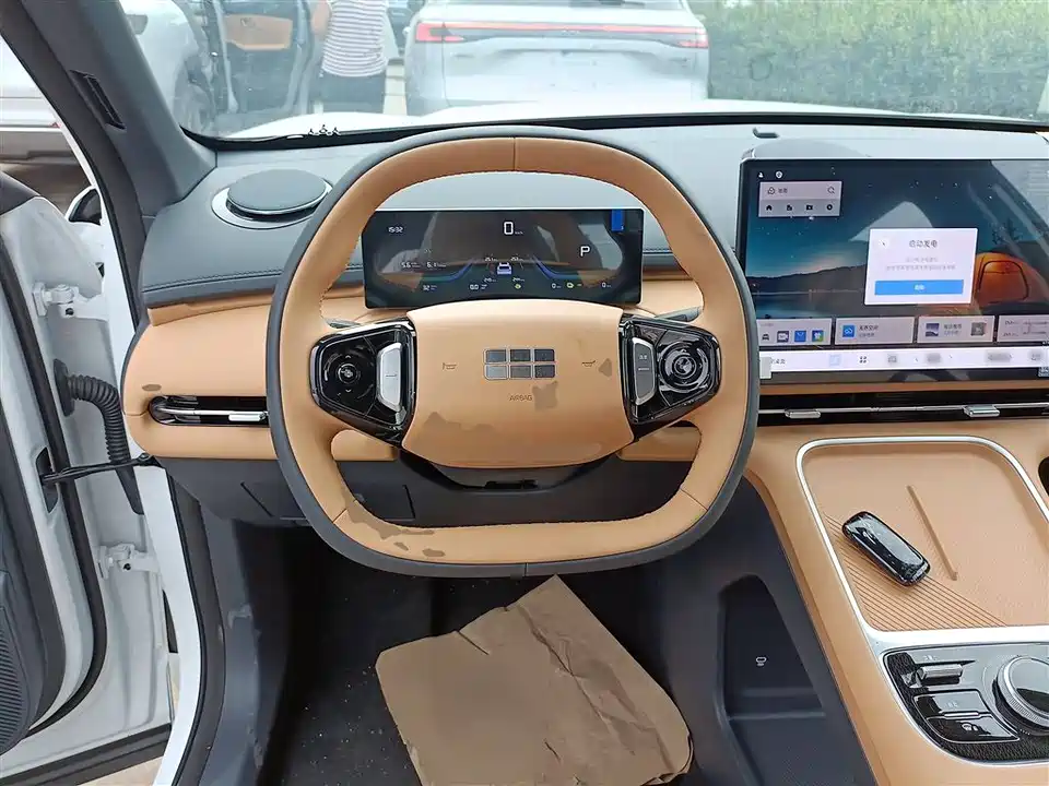 Geely Galaxy Galaxy Starship 7 EM-i