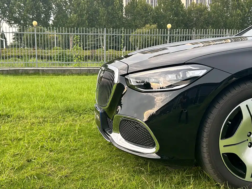 Mercedes-Benz Maybach S-class