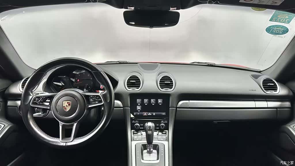 Porsche Cayman, 2020 13
