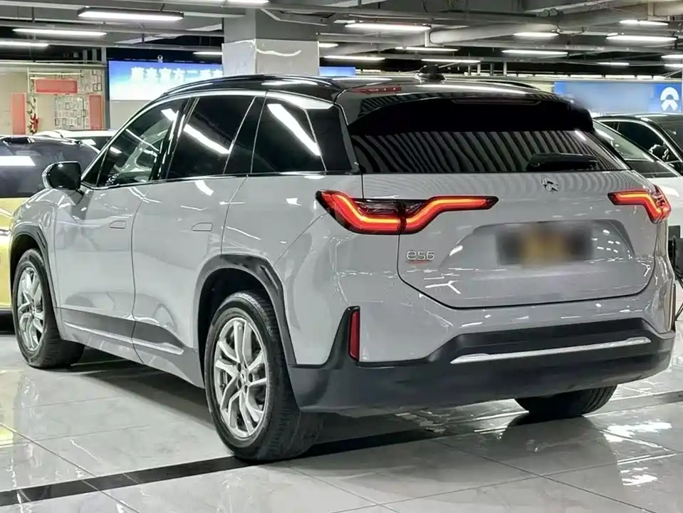 NIO ES6