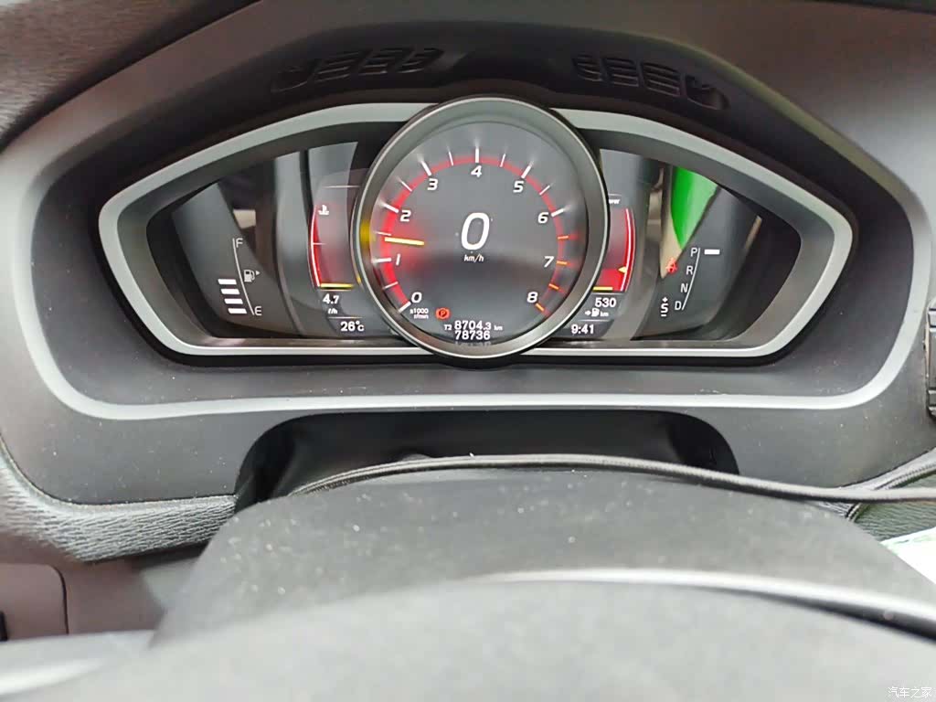 Volvo V40, 2019 все фото