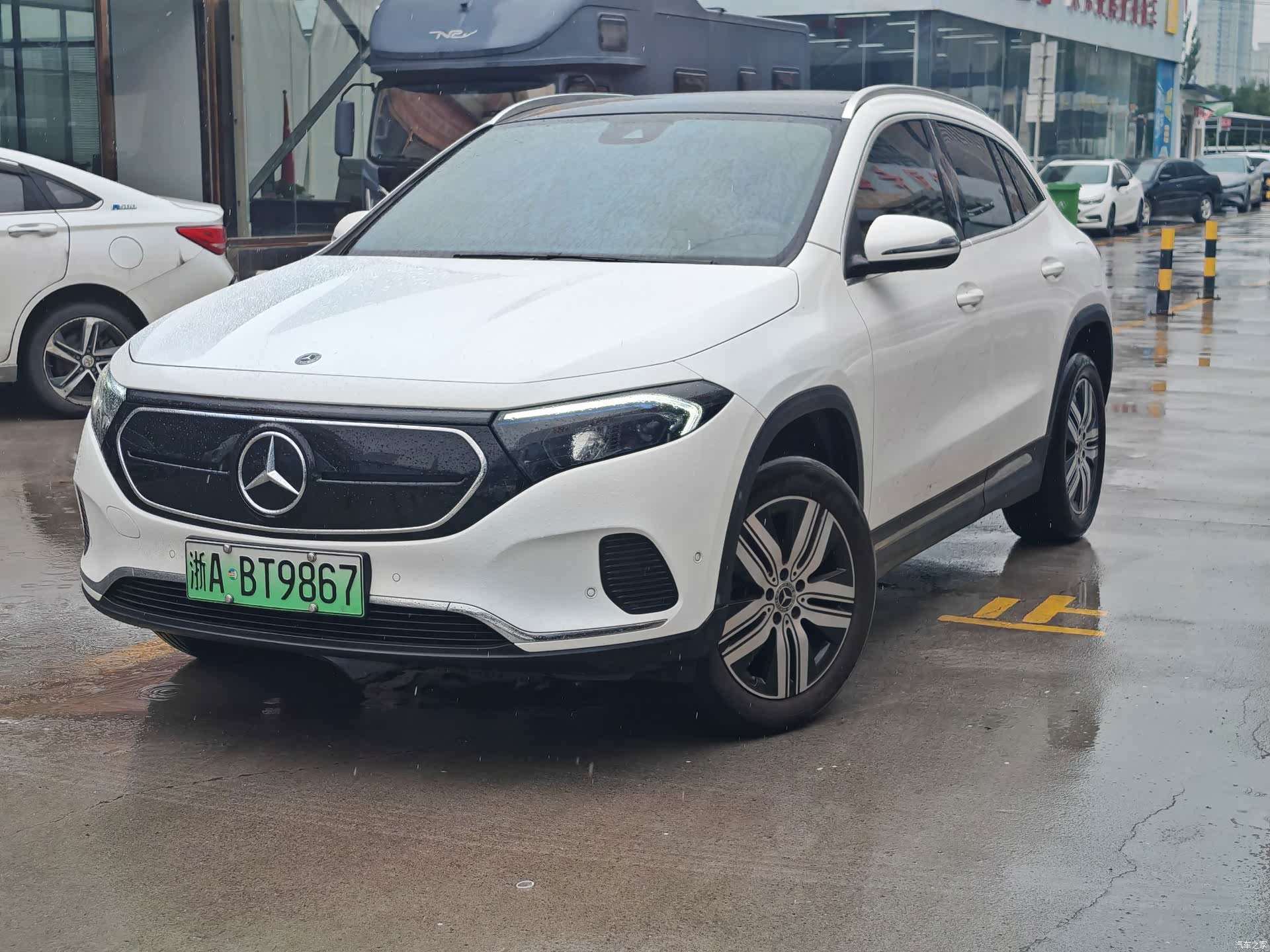 Mercedes-Benz EQA, 2023 1