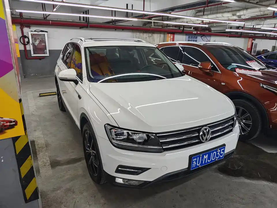 Volkswagen Tiguan L