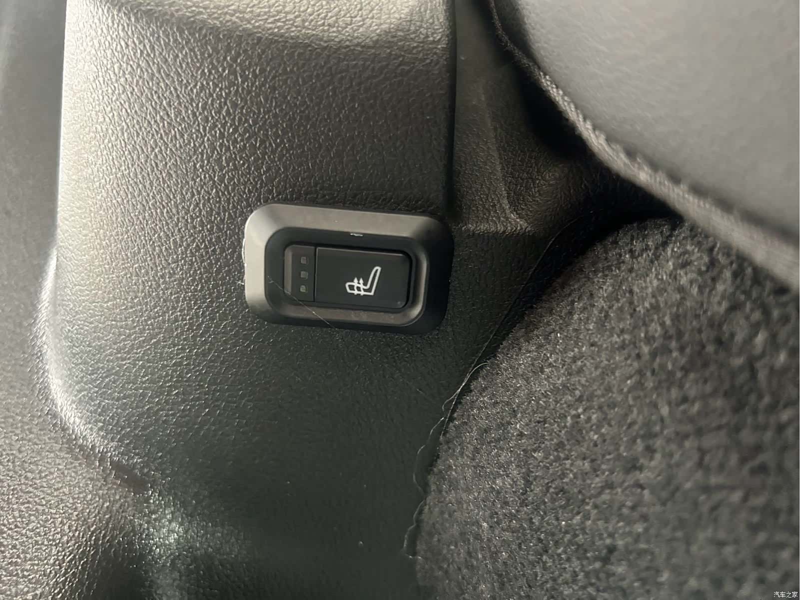 Audi Q3, 2022 11