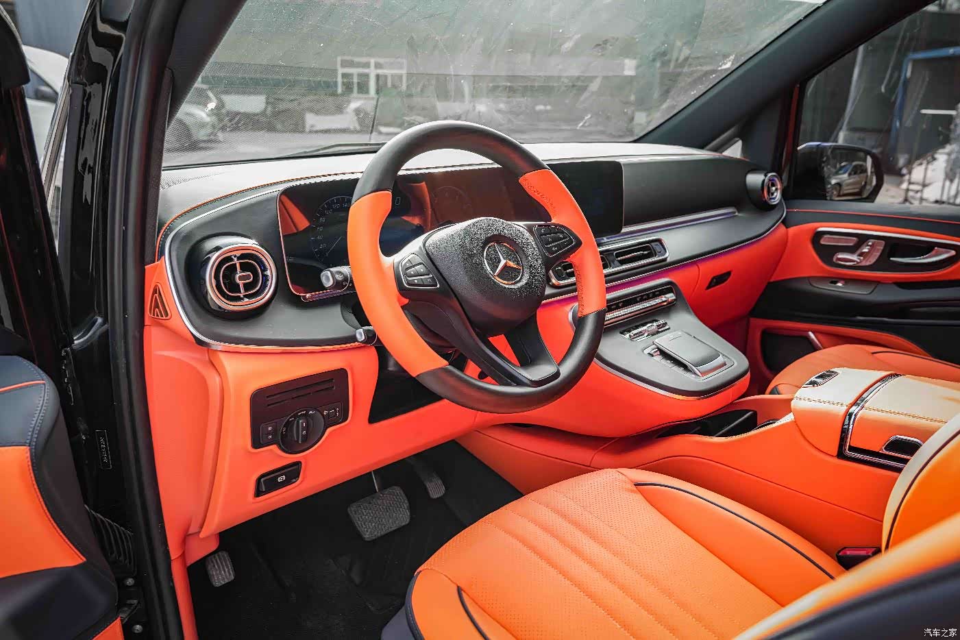 Mercedes-Benz 7, 2022 3