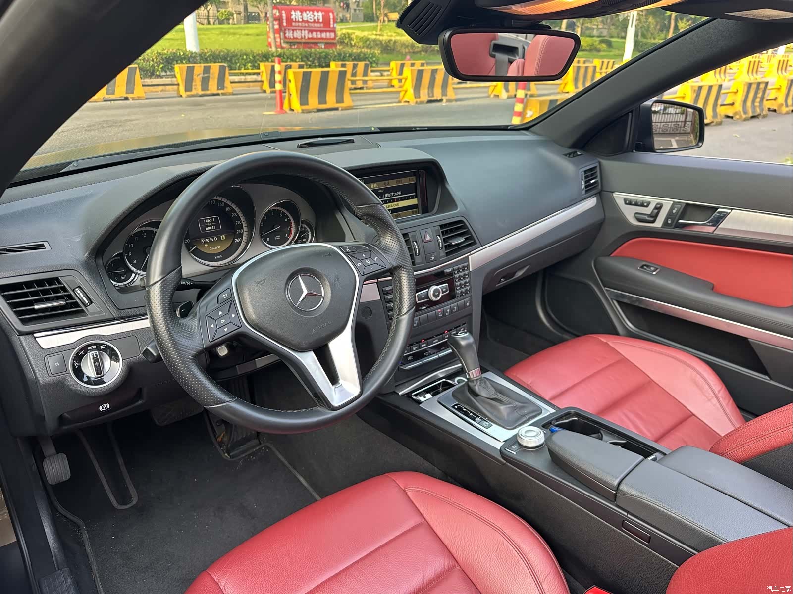 Mercedes-Benz E-Class, 2012 15
