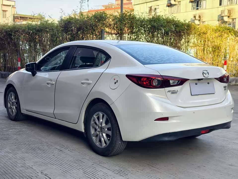 Mazda 3 Angkesaila