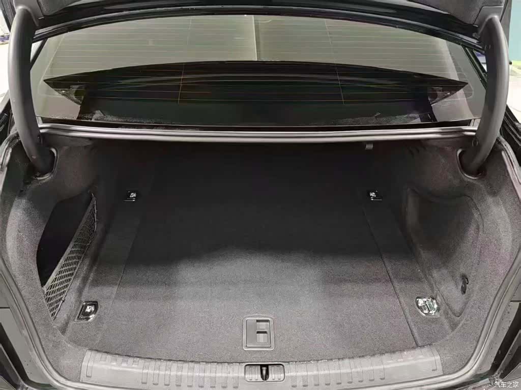 Audi A6L, 2021 17