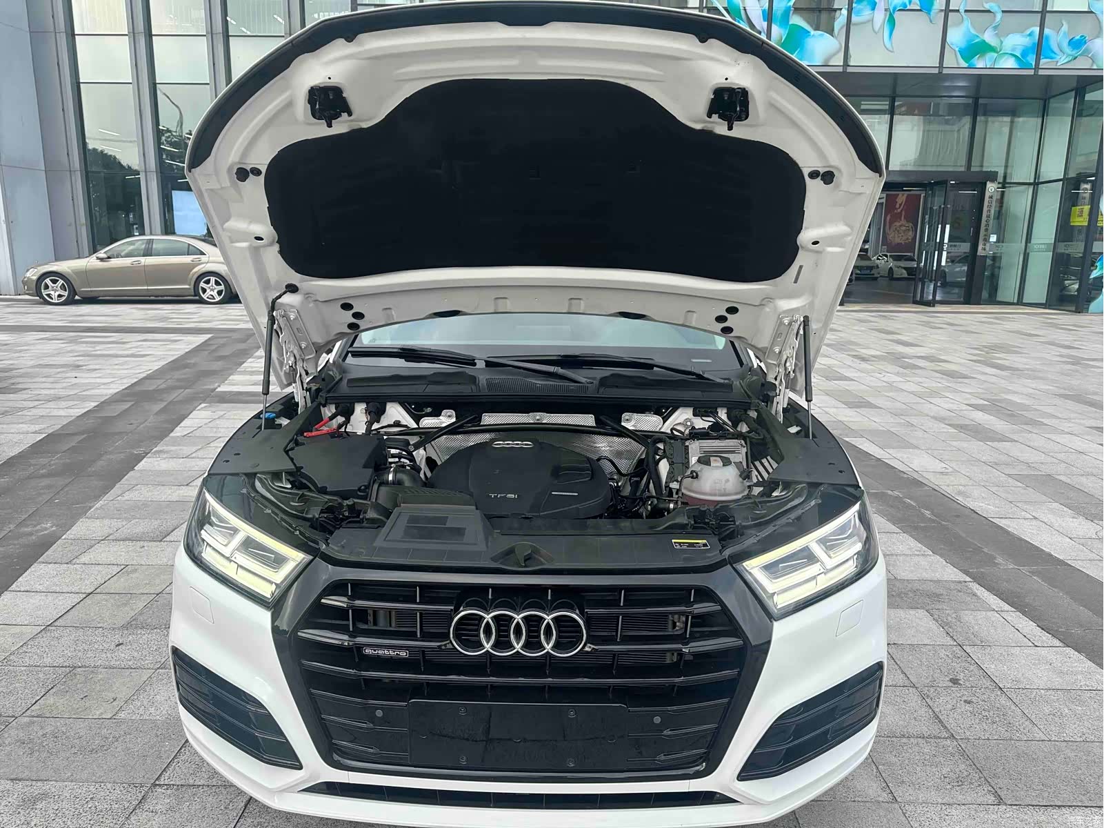 Audi Q5L, 2018 26