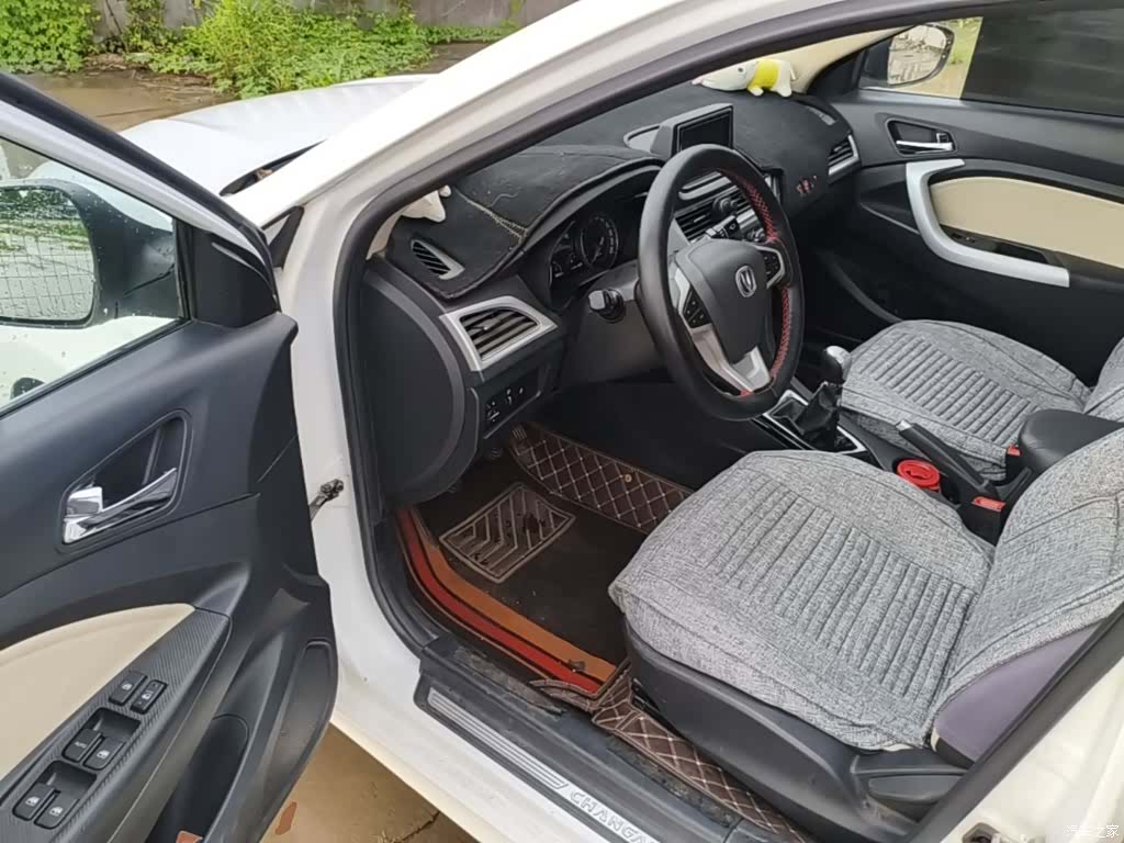 Changan V7, 2015 16