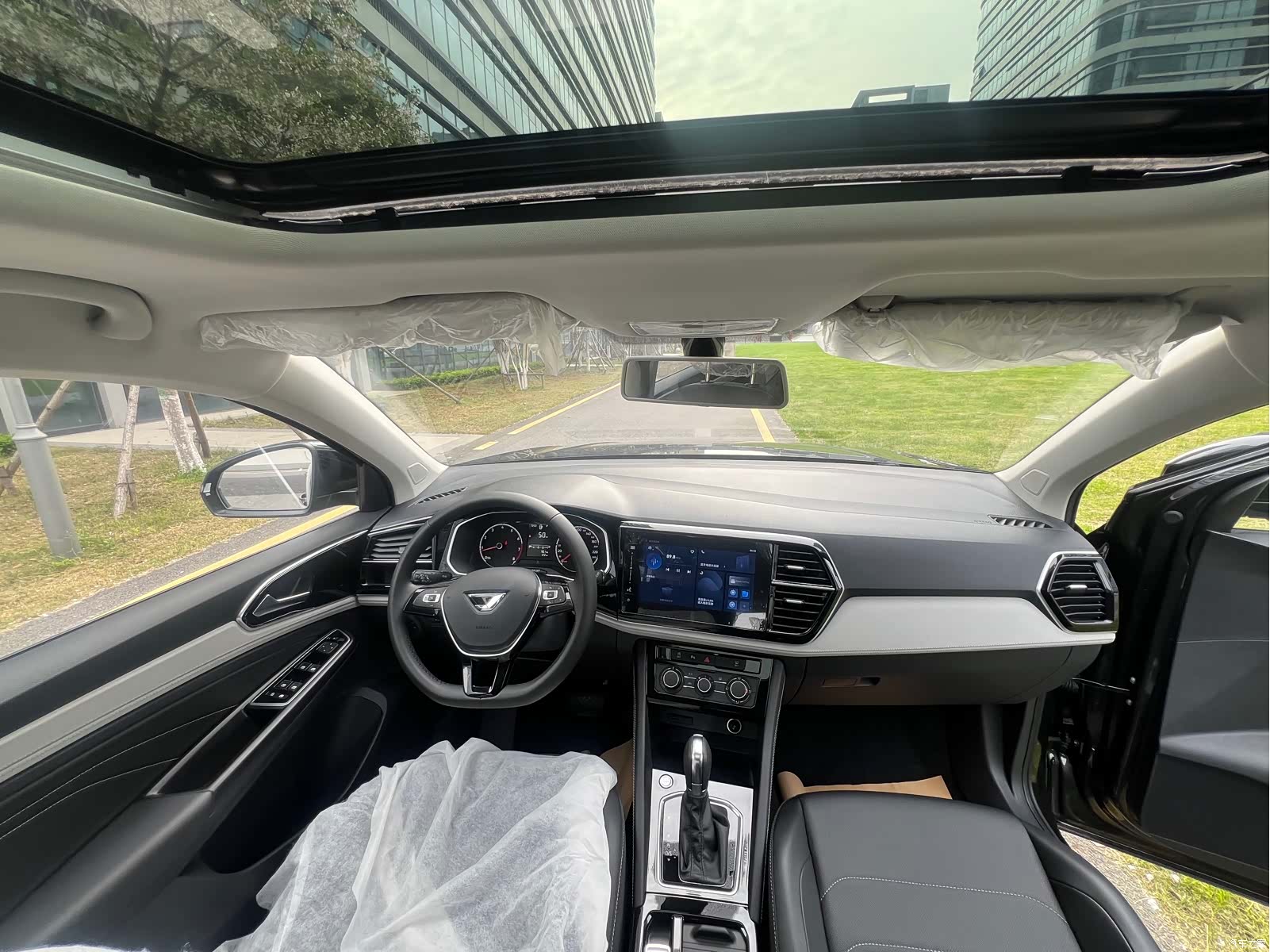 Volkswagen VS5, 2023 11