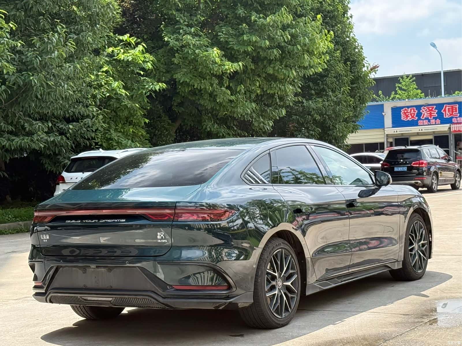 BYD Han, 2022 14