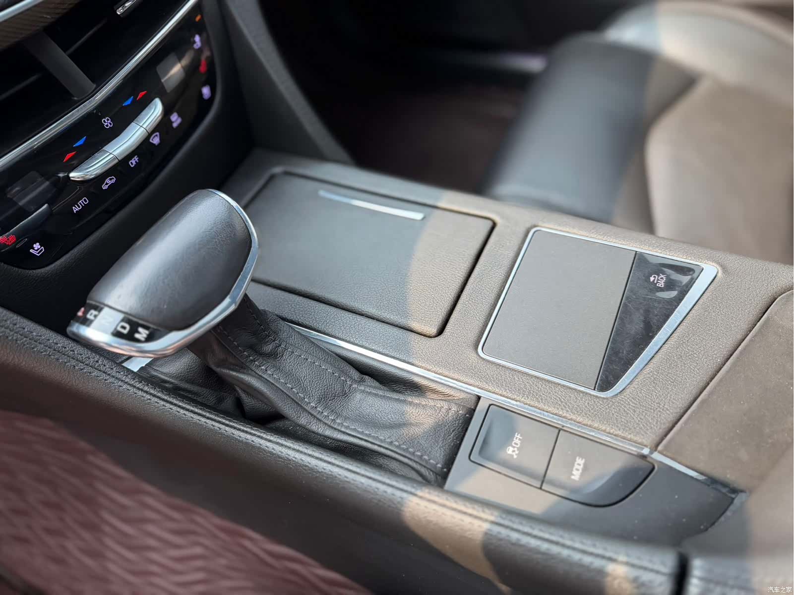 Cadillac CT6, 2018 все фото