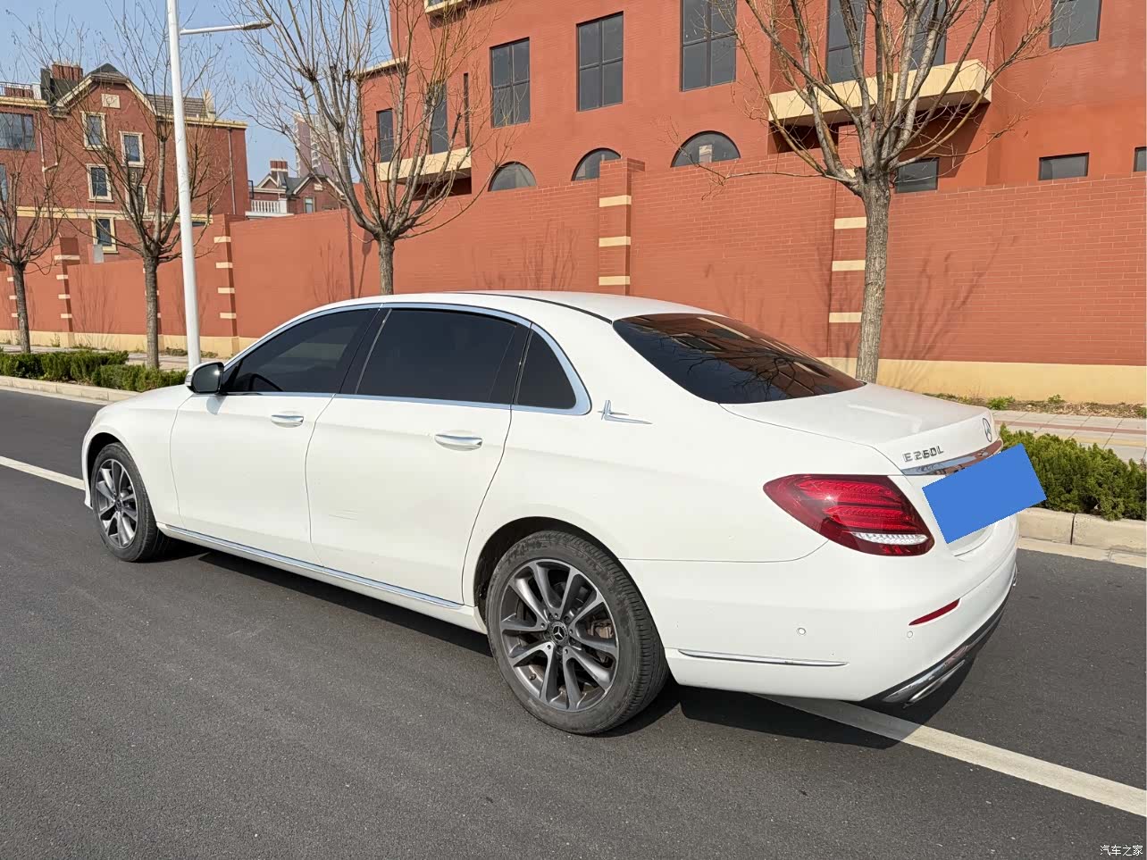 Mercedes-Benz E-Class, 2020 11