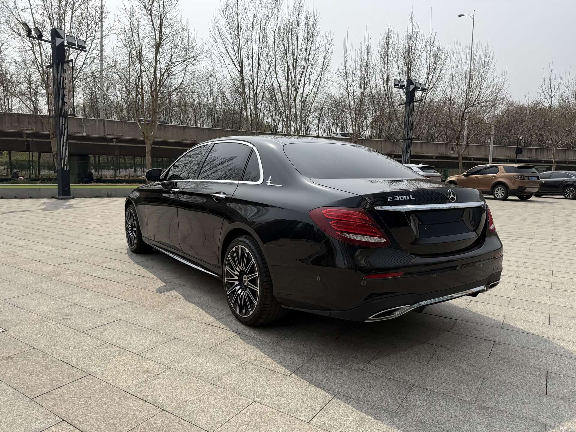 Mercedes-Benz E-Class, 2019 13