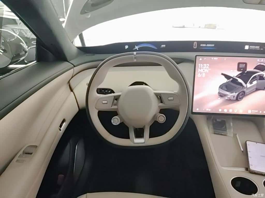 Xiaomi YU7, 2025 11