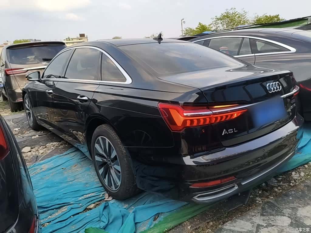 Audi A6L, 2022 все фото