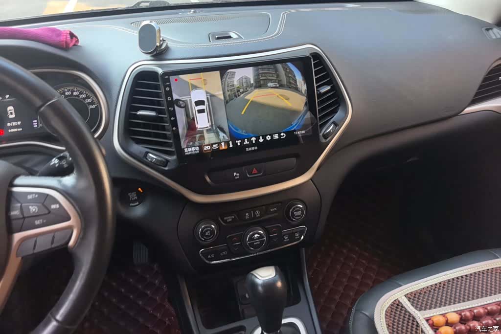 Jeep Cherokee, 2016 13