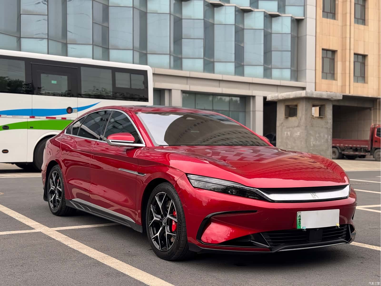BYD Han, 2023 3