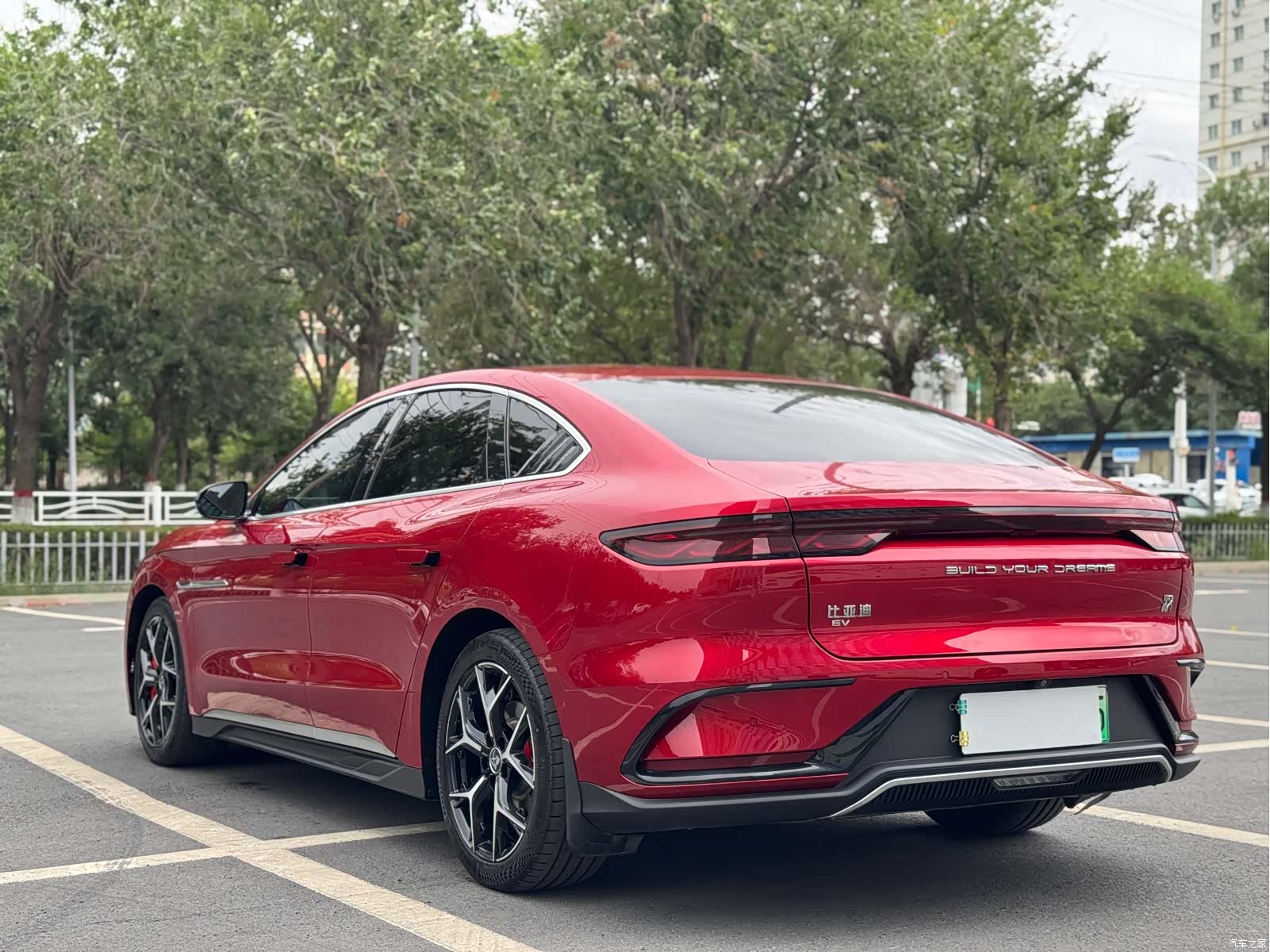 BYD Han, 2023 12