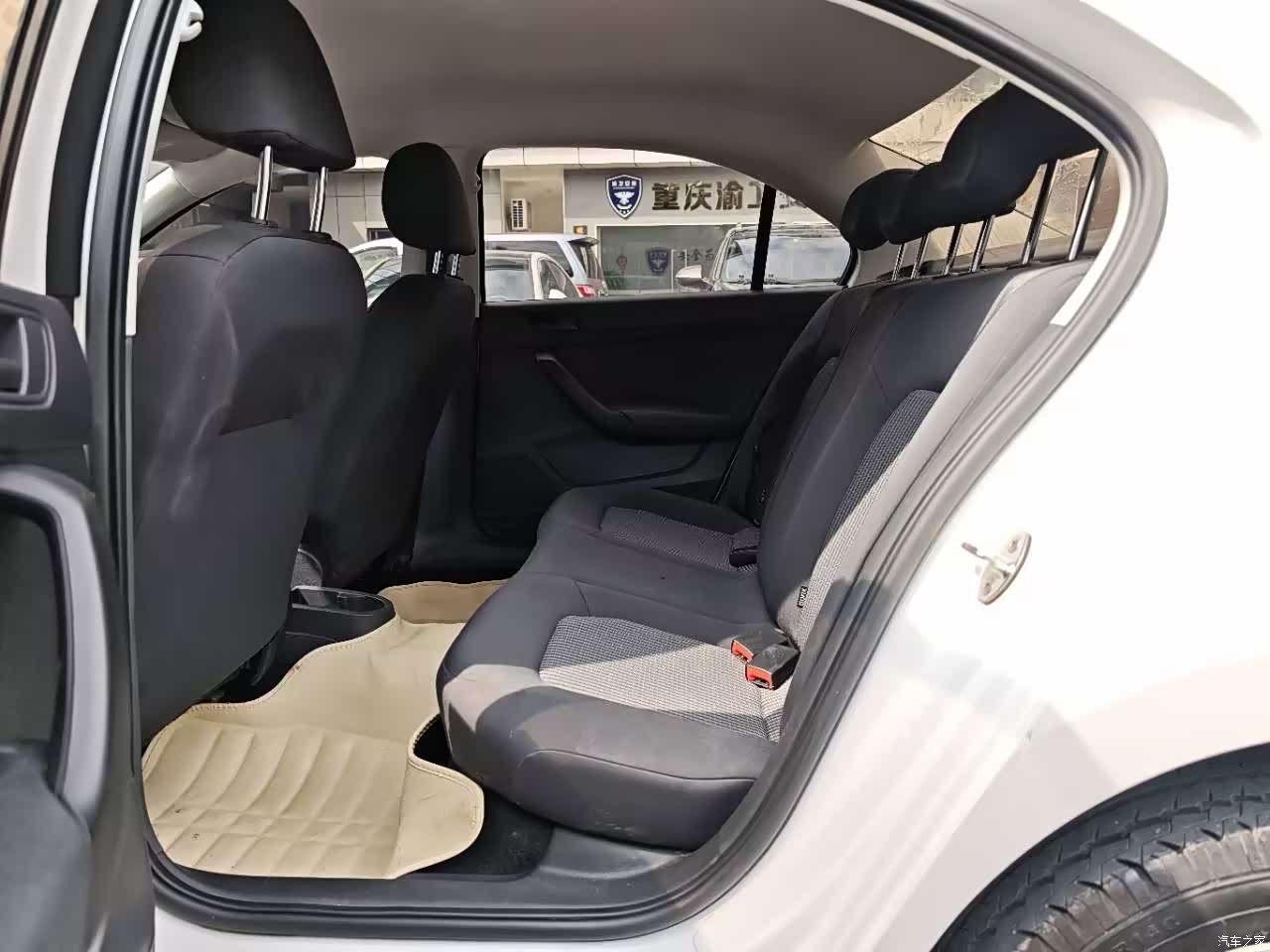 Volkswagen Santana, 2021 11
