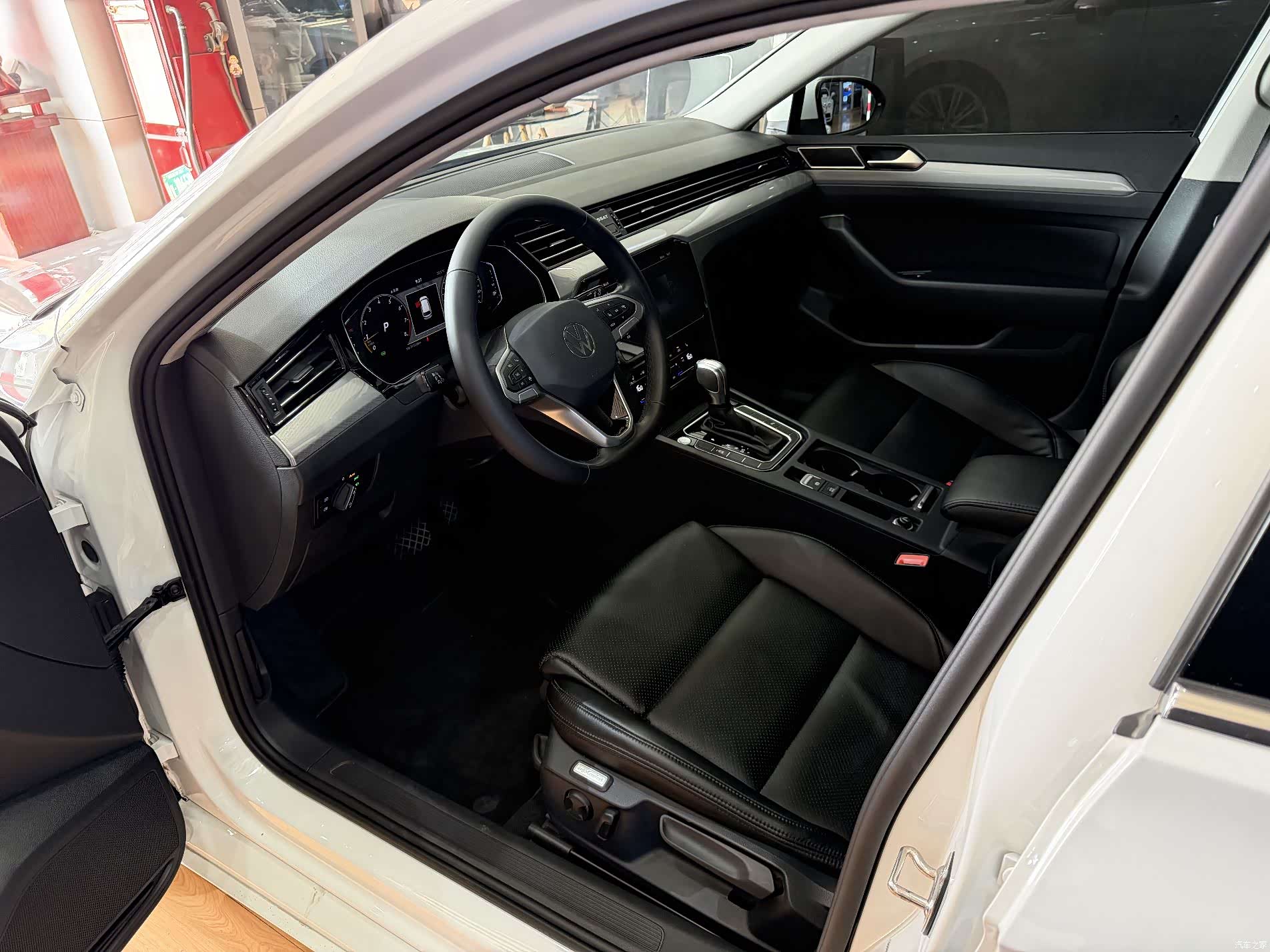 Volkswagen Variant, 2022 все фото