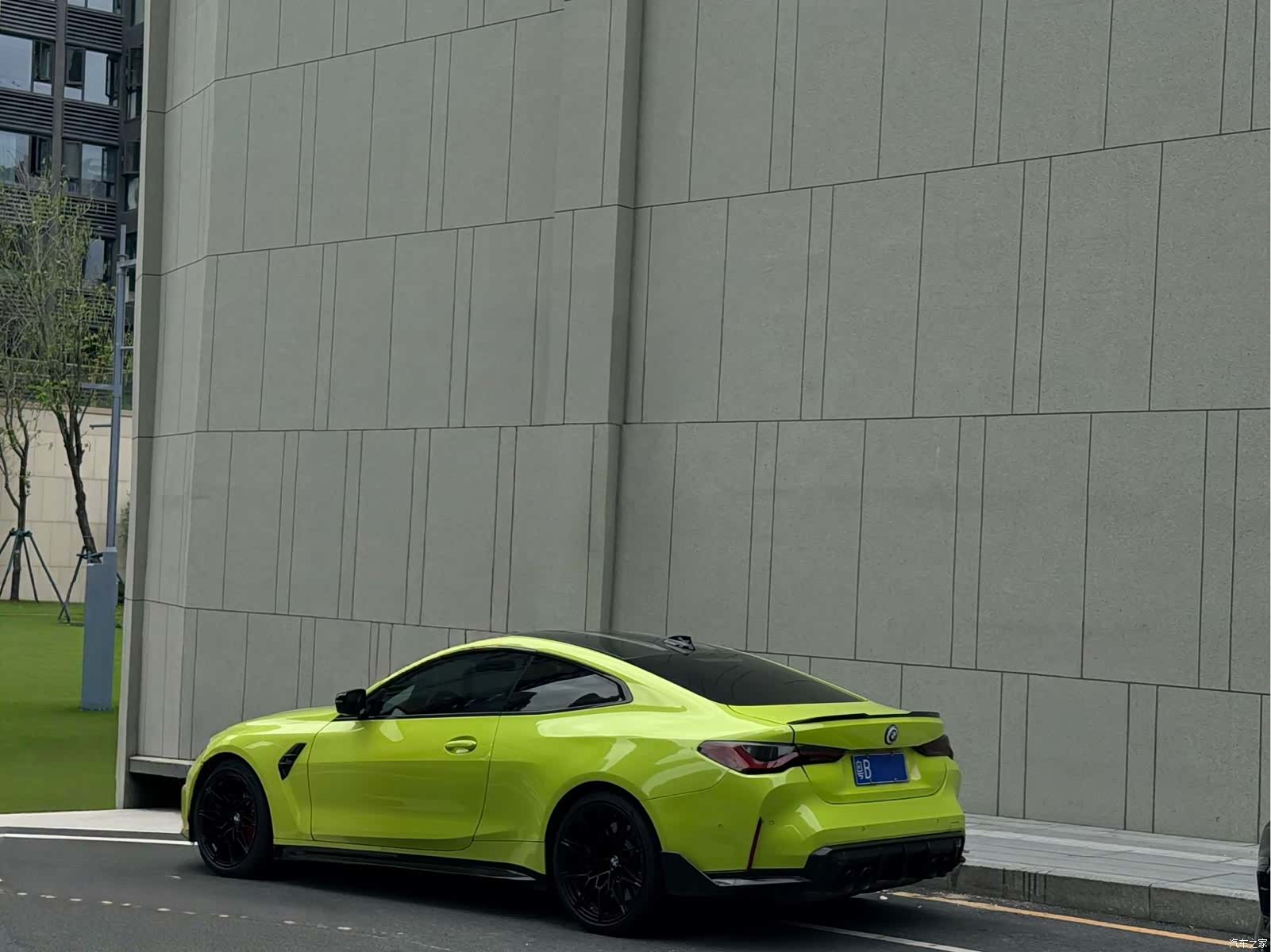 BMW M4, 2023 2