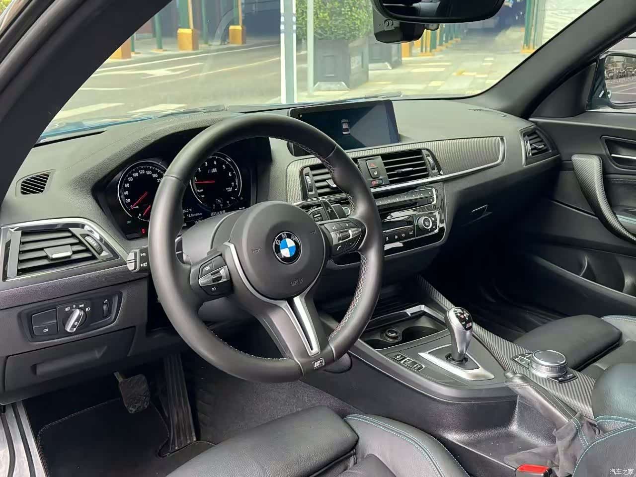 BMW M2, 2018 все фото
