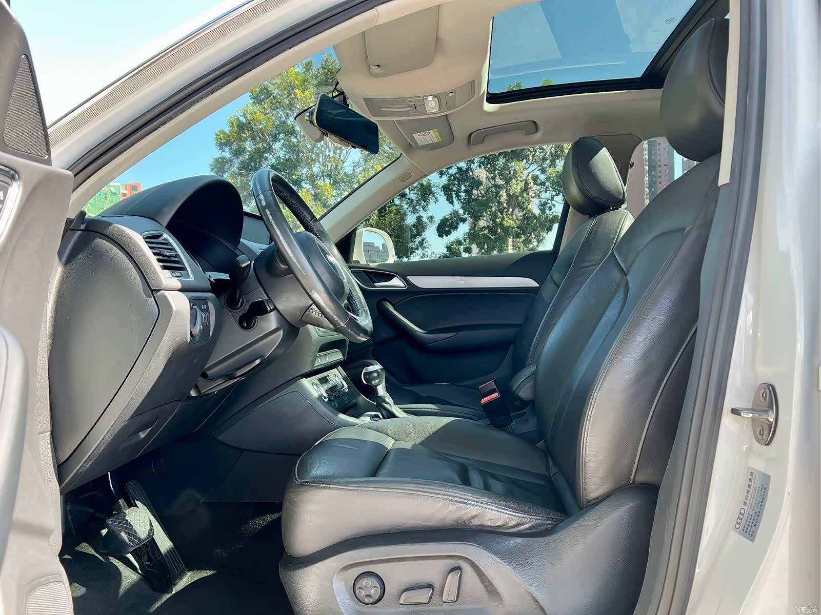 Audi Q3, 2015 4
